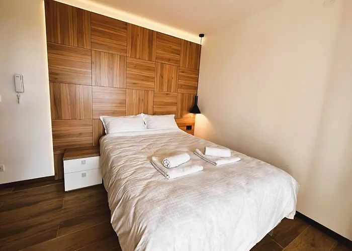 Beli Lotus Borovi شقة